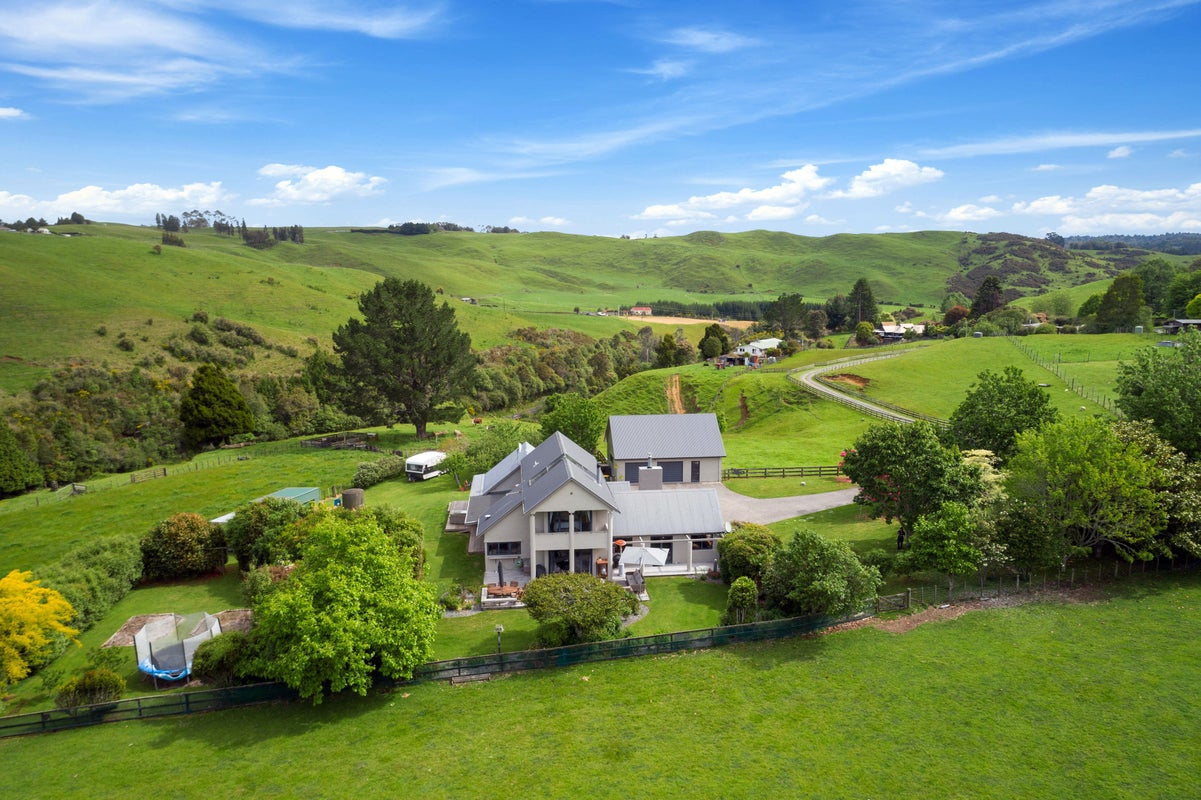 38 Relph Road, Ngongotaha Valley - Carousel 1