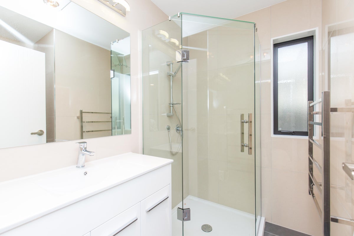 12 Amokura Avenue, Takanini, Auckland - Carousel 10