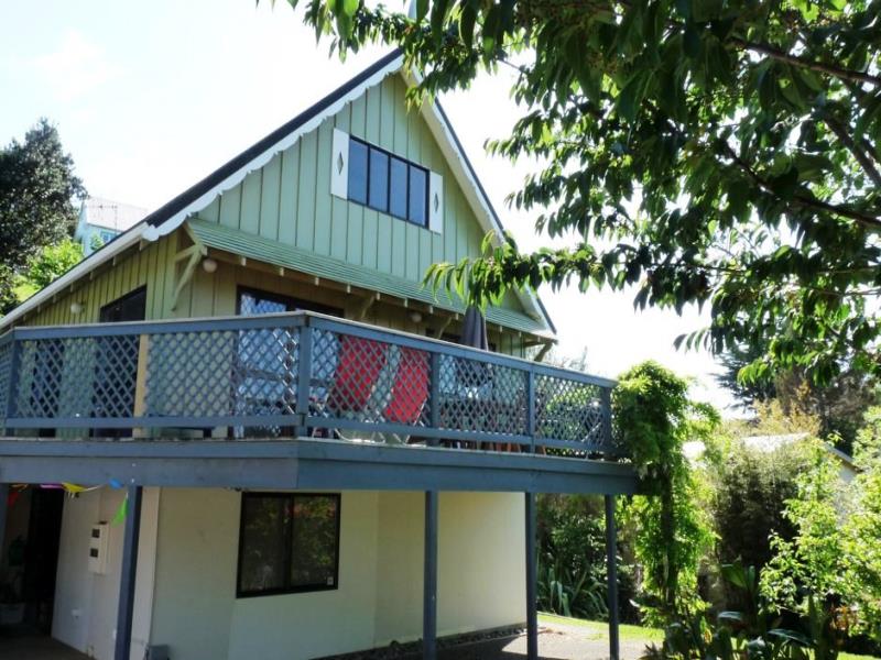 49 Poplar Avenue, Raumati South, Paraparaumu - Carousel 1