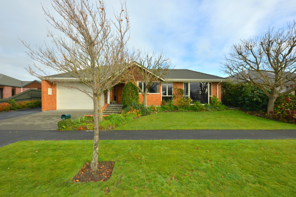 100 Roydon Drive, Templeton, Christchurch - Carousel 1