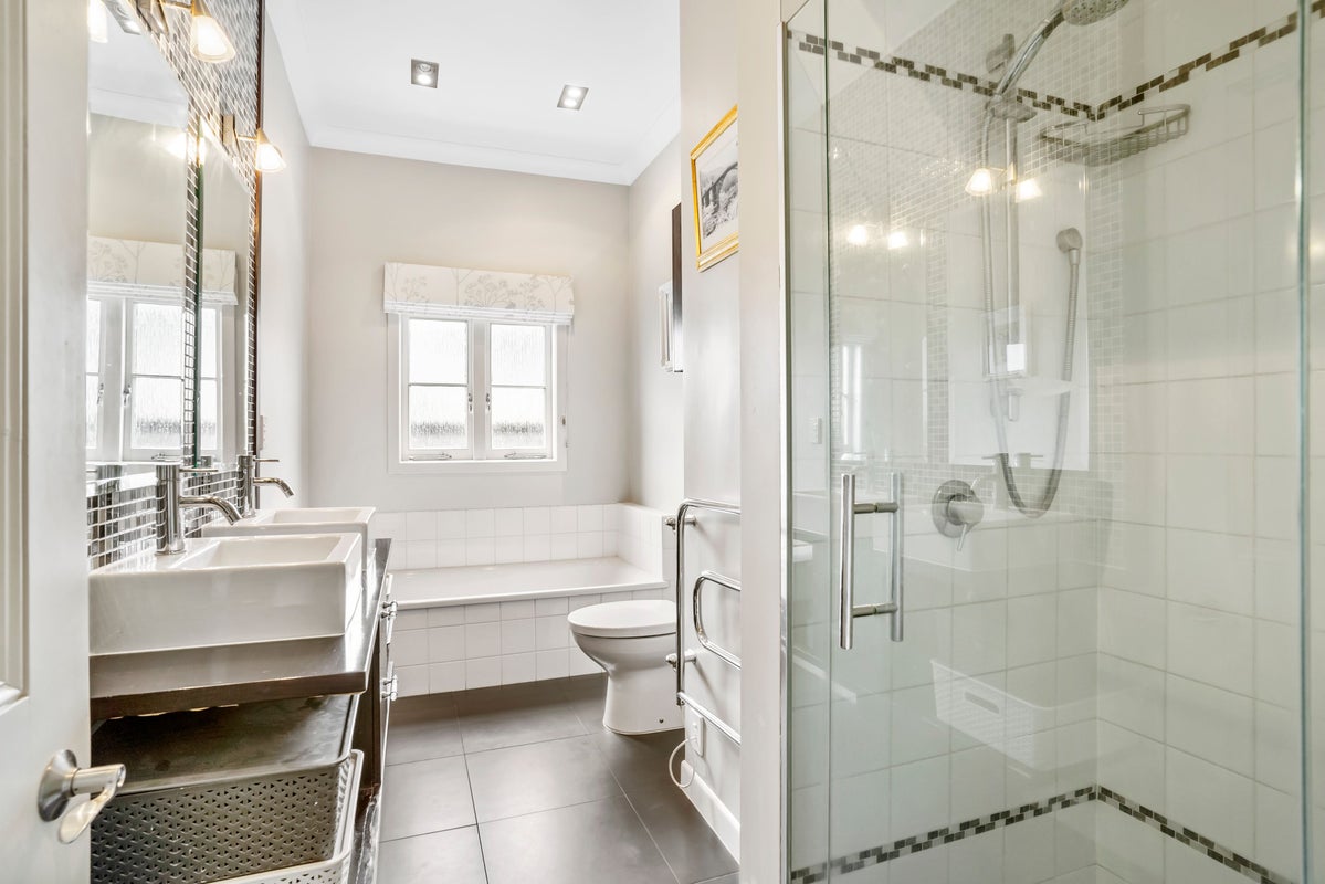 44 Baird Street, Howick, Auckland - Carousel 24