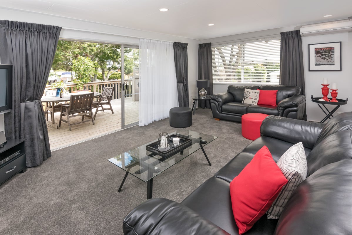6 Yeoman Place, Howick, Auckland - Carousel 10