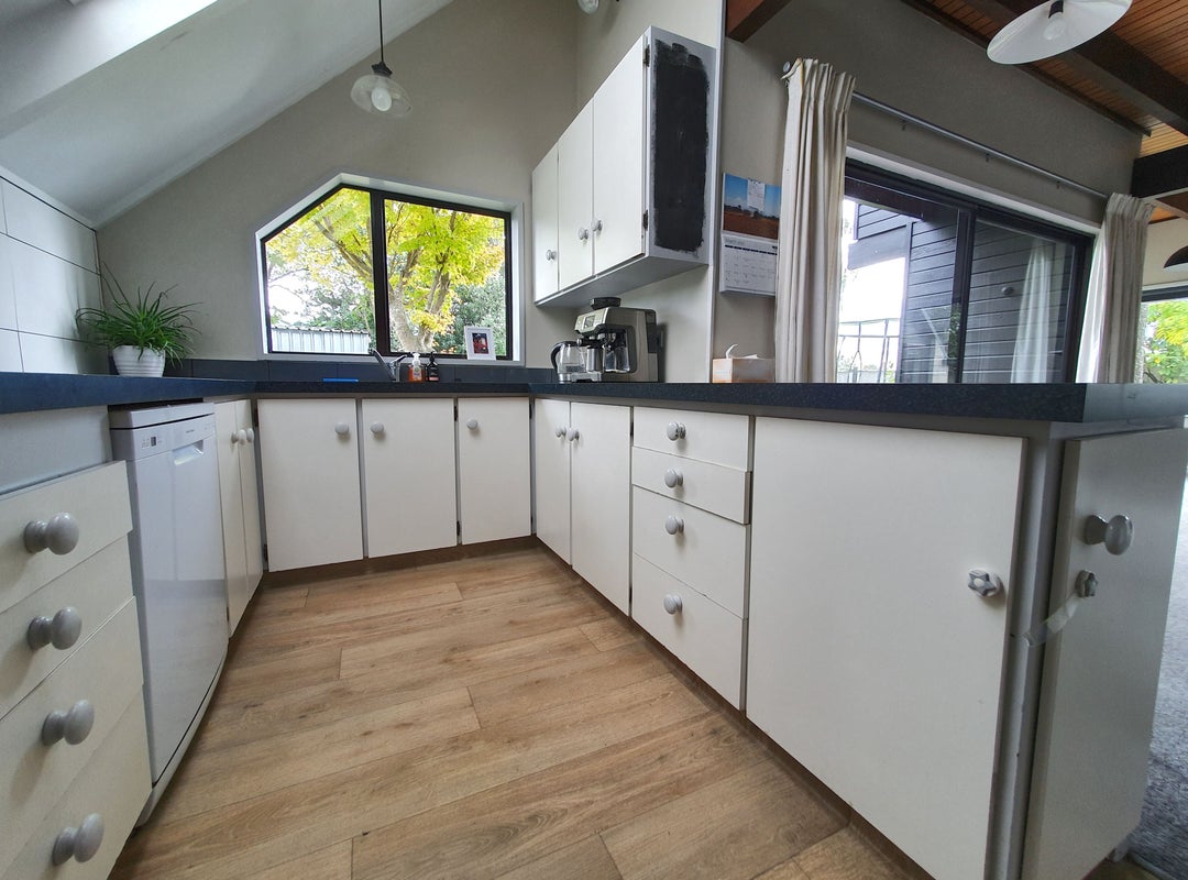 24 Rugby Street, Highfield, Timaru - Carousel 24