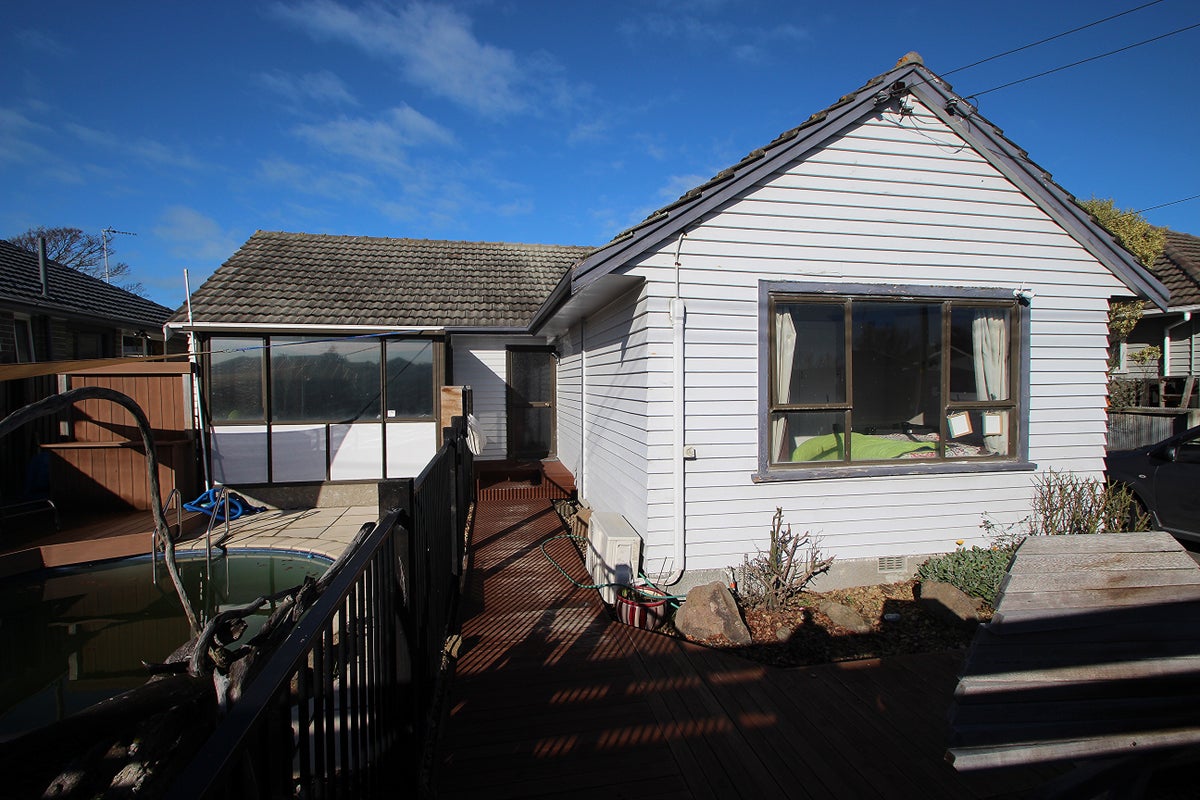 33 Tedder Avenue, North New Brighton, Christchurch - Carousel 1