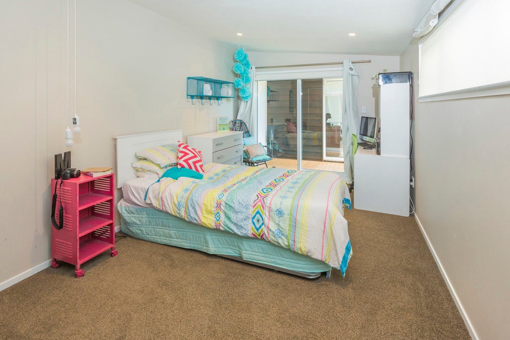 7 Clipper Place, Shelly Park, Auckland - Carousel 10