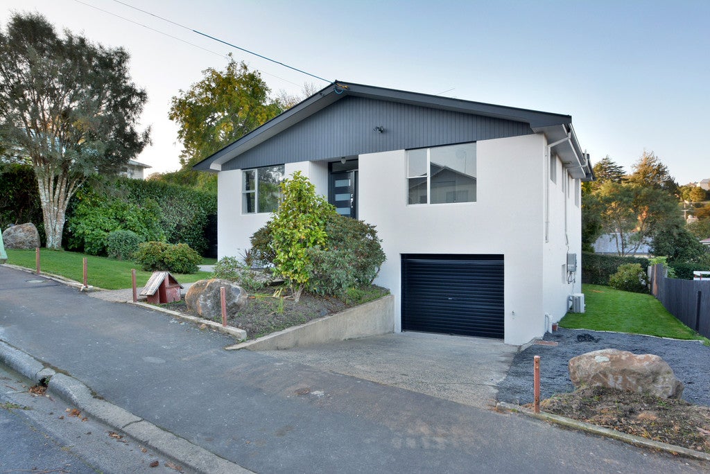 4 HOOD ST, Wakari, DUNEDIN - Carousel 1