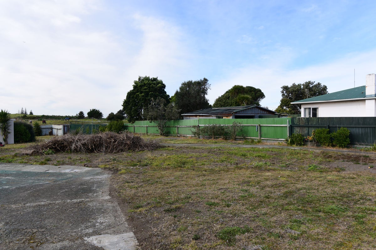 22A Polson Street, Castlecliff, Whanganui - Carousel 8