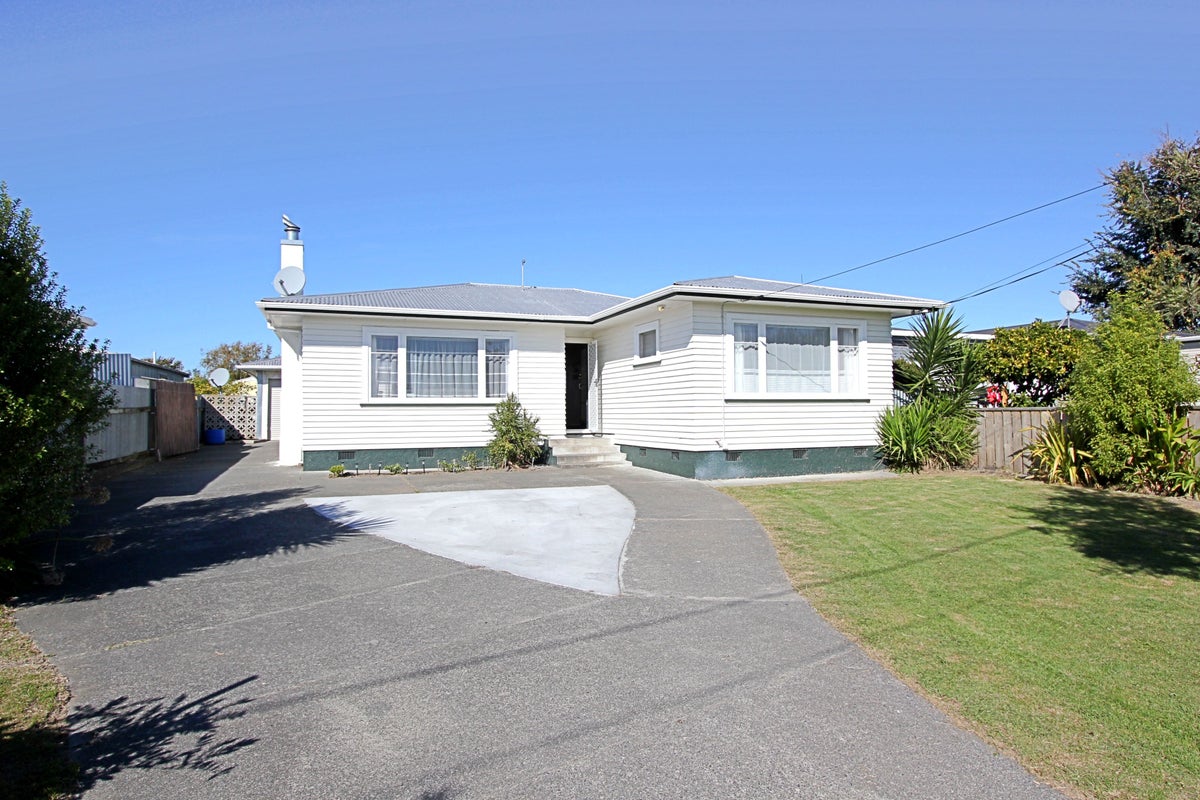 13 Hurst Avenue, Maraenui, Napier - Carousel 1