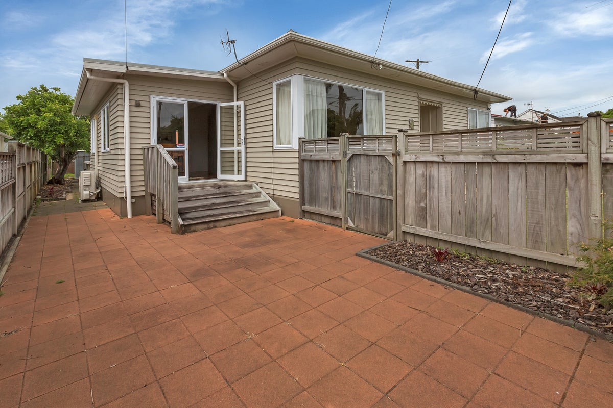 5B Churchill Street, Kensington, Whangarei - Carousel 1