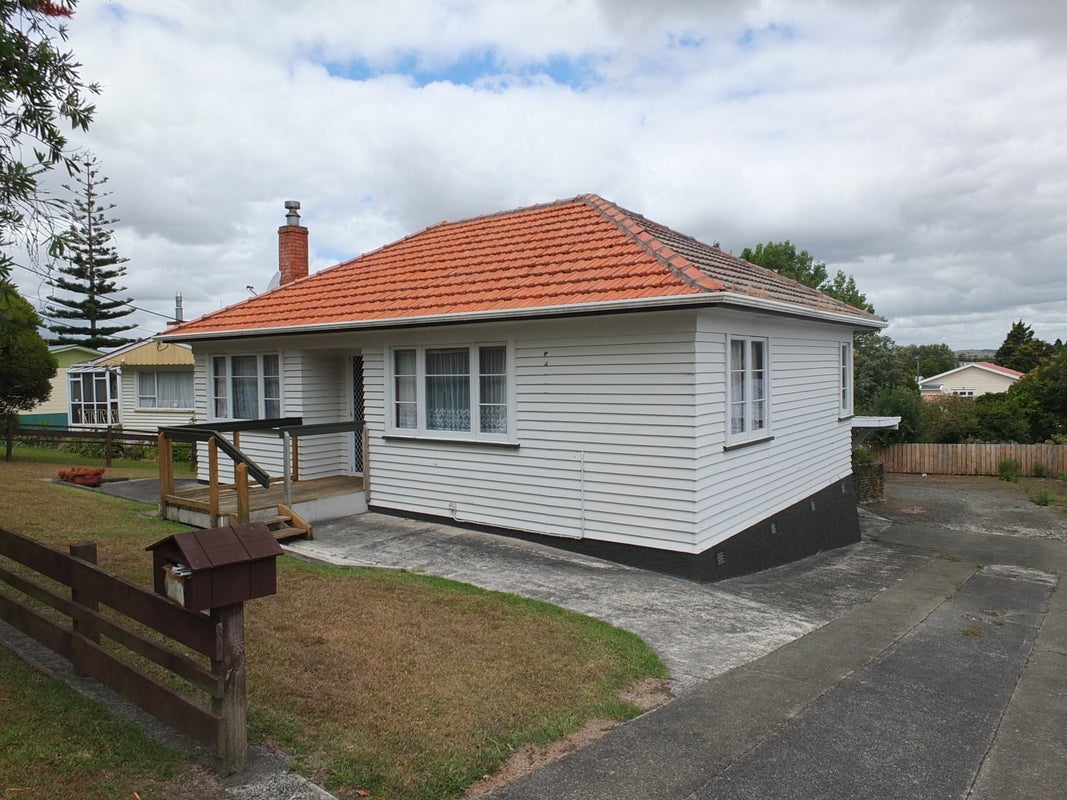 43 Ranfurly Street, Dargaville - Carousel 1