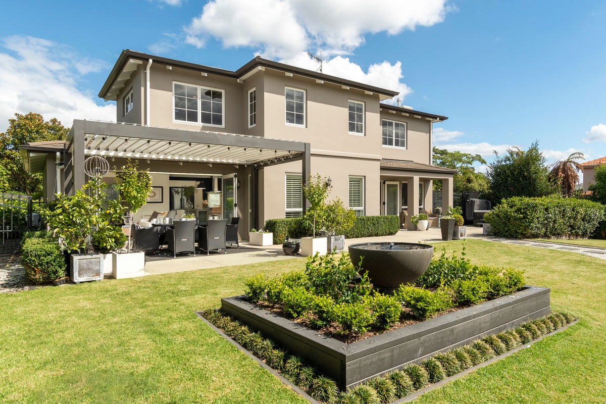 47 Honeysuckle Lane, Ohauiti, Tauranga - Carousel 1