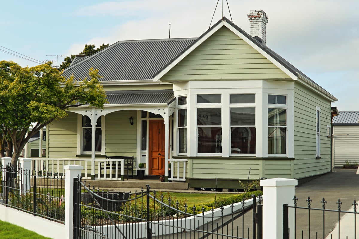 22 John Street, Balclutha - Carousel 1
