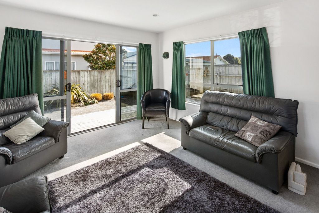 75 Ira Street, Miramar, Wellington - Carousel 2