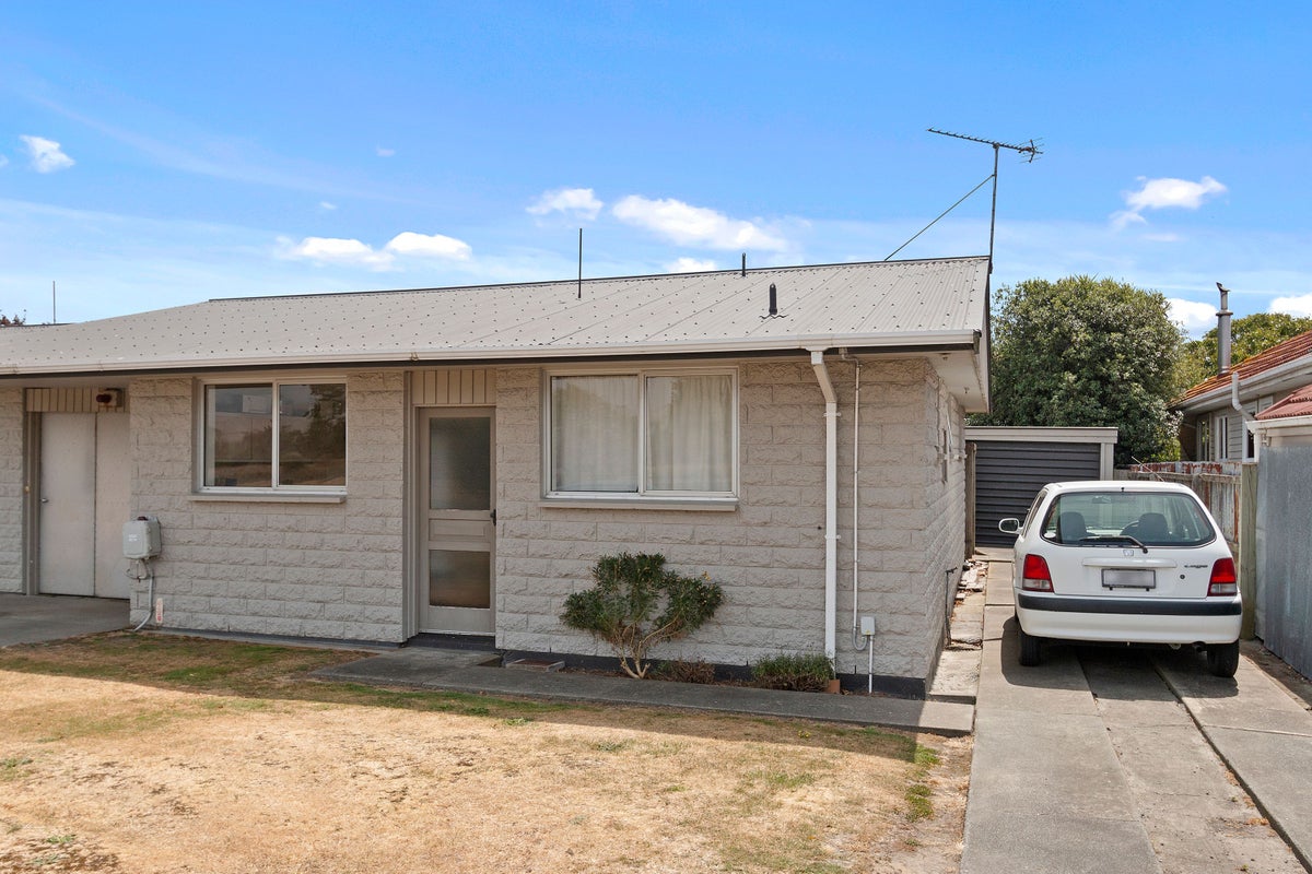 2/29 Owles Terrace, New Brighton, Christchurch - Carousel 2