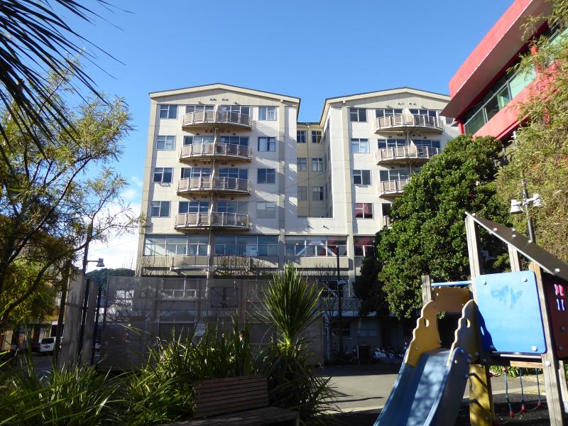504/115 Vivian Street, Te Aro, Wellington - Carousel 1