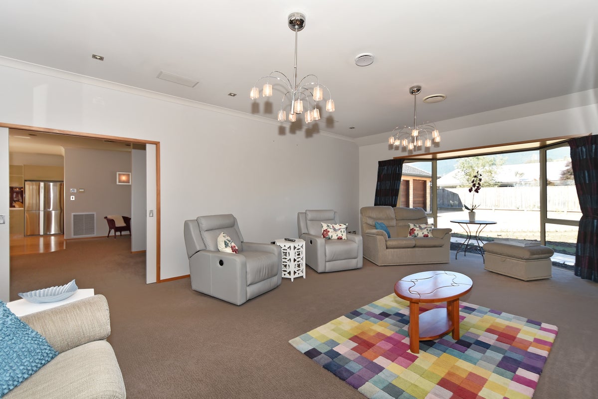 8 Sequoia Way, Stoke, Nelson - Carousel 10