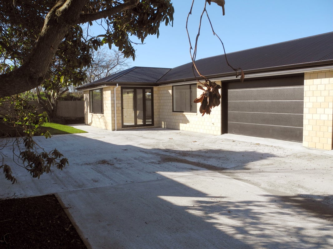 12B Norwood Street, Waimataitai, Timaru - Carousel 1