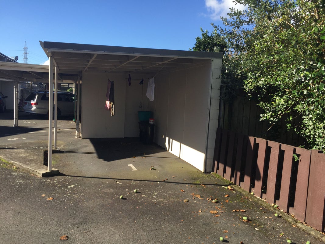 1/4 May Street, Hamilton East, Hamilton - Carousel 10