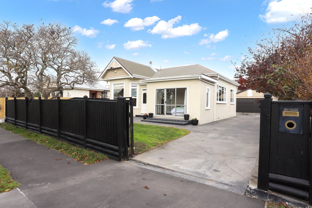 52 Medway Street, Richmond, Christchurch - Carousel 1