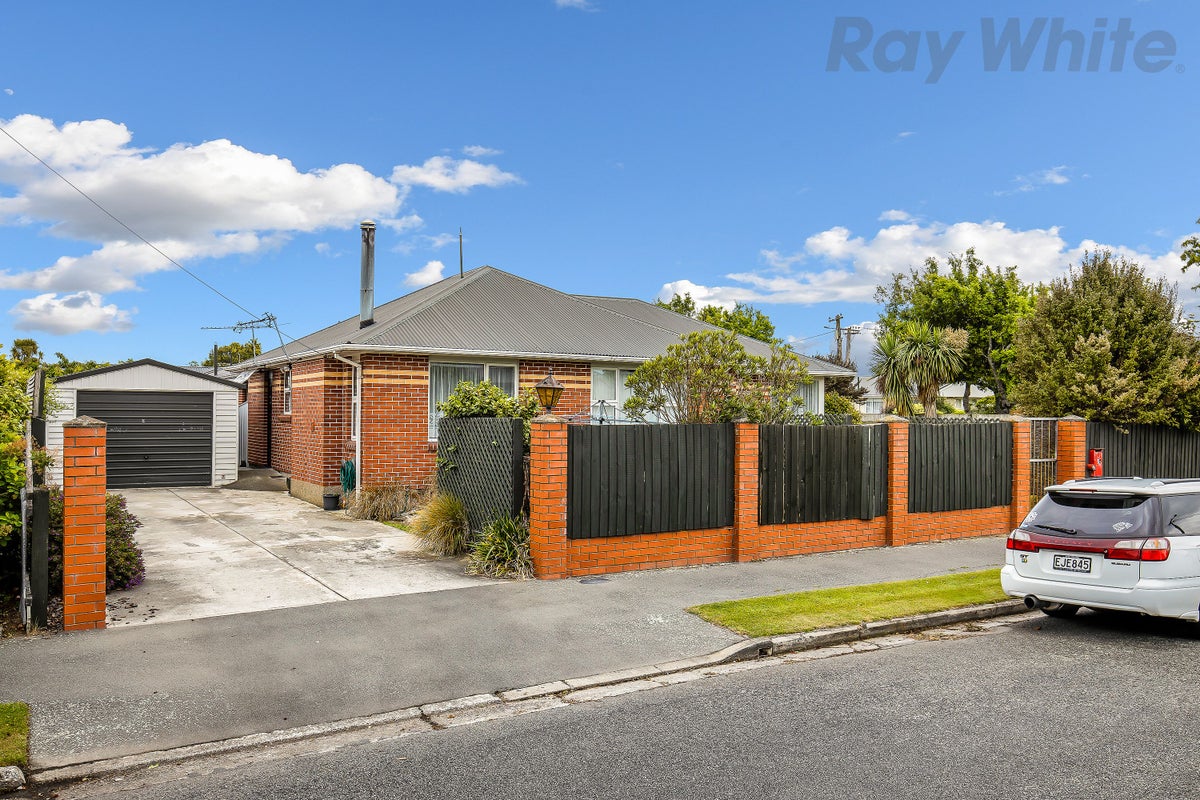 1/5A Rossiter Avenue, Redwood, Christchurch - Carousel 1