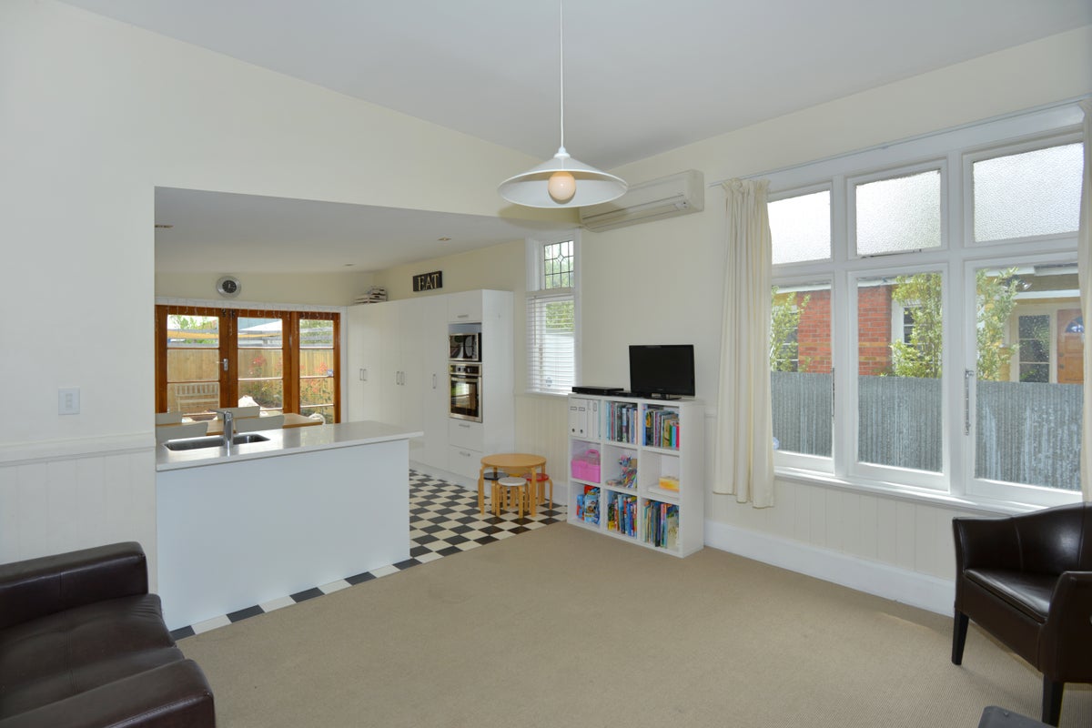 77 Martin Avenue, Beckenham, Christchurch - Carousel 2