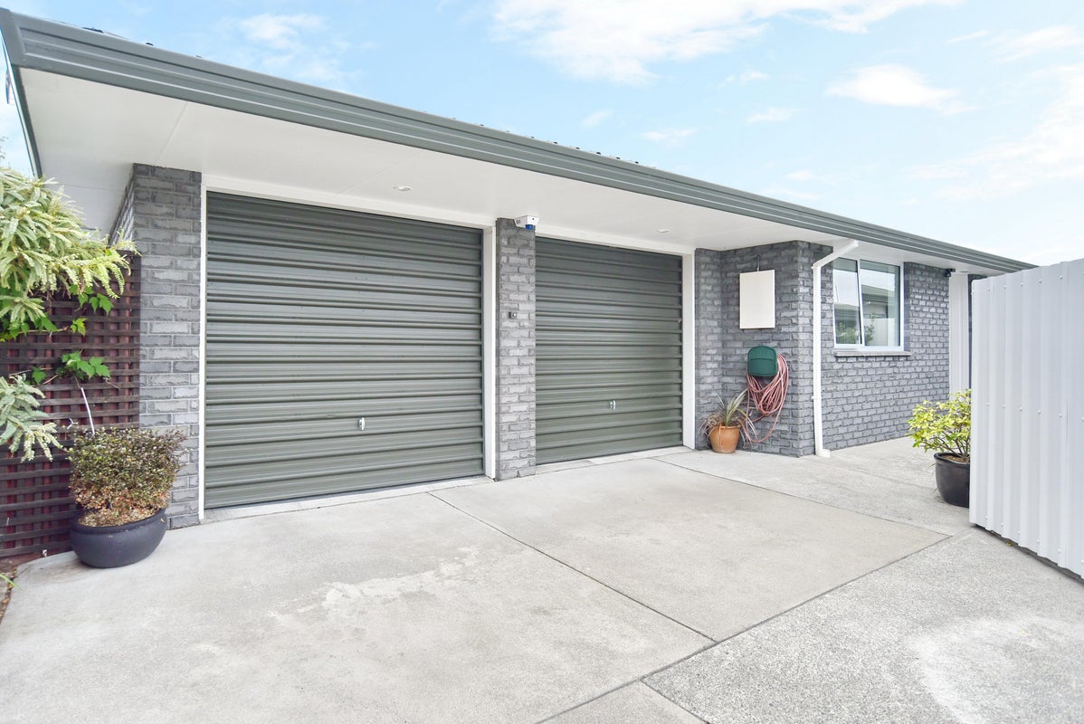 2/39 Norrie Street, Redwood, Christchurch - Carousel 1