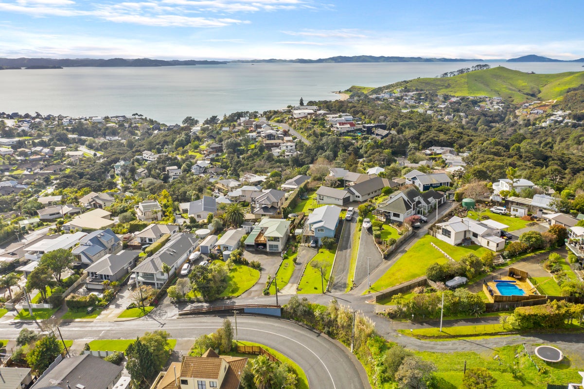 32 Maraetai School Road, Maraetai, Auckland - Carousel 2