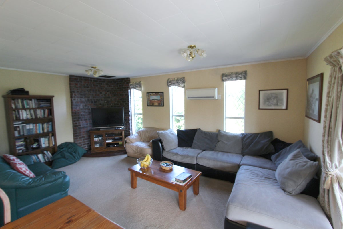 12 Heath Street, Gleniti, Timaru - Carousel 2