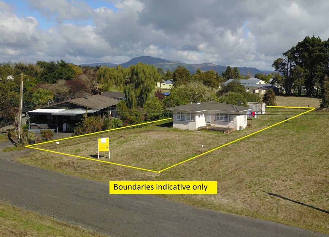 17 MIDDLETON ROAD, Hannas bay, Rotorua - Carousel 1
