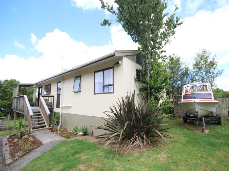 23 Fairburn Street, Raumanga, Whangarei - Carousel 1