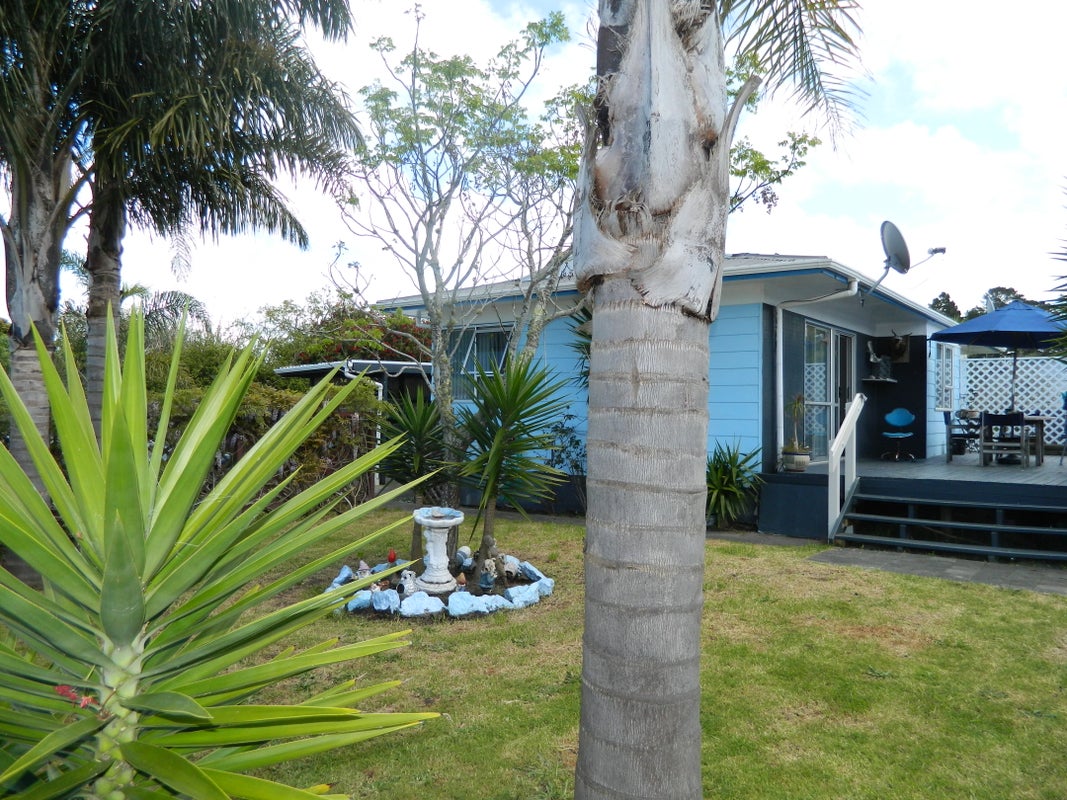 8 Kuparu Place, Ruakaka - Carousel 1