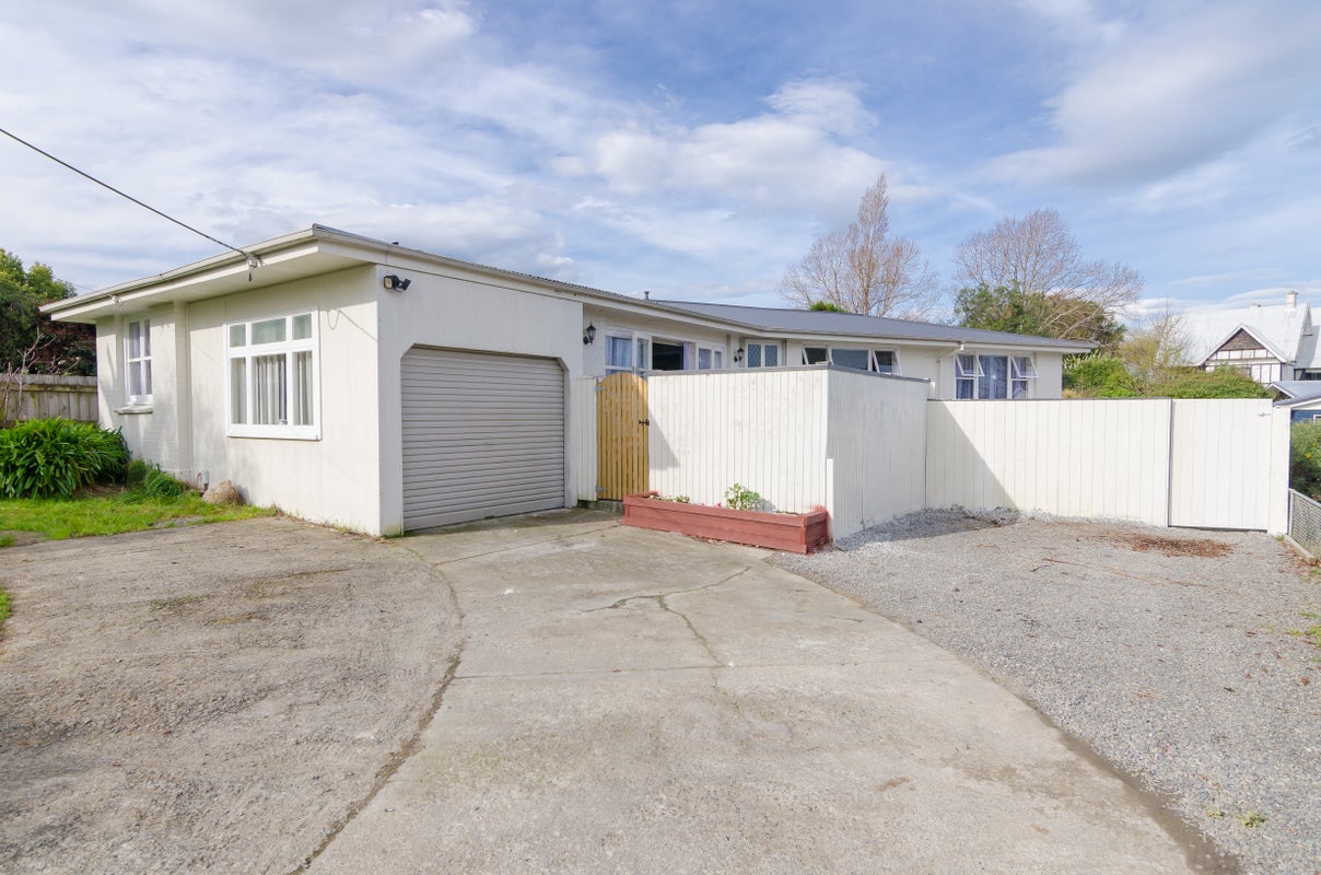 64 Totara Street, Lansdowne, Masterton - Carousel 1