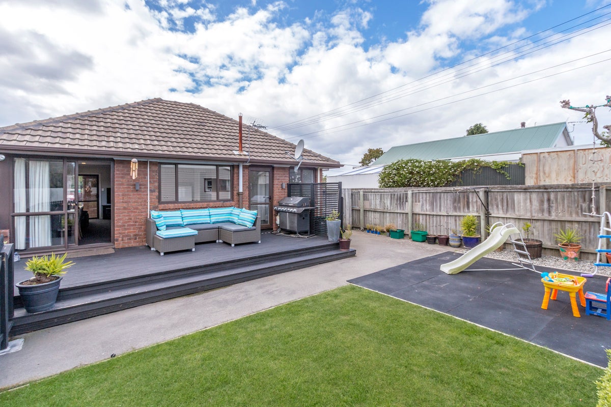 90 Marlow Road, Aranui, Christchurch - Carousel 1