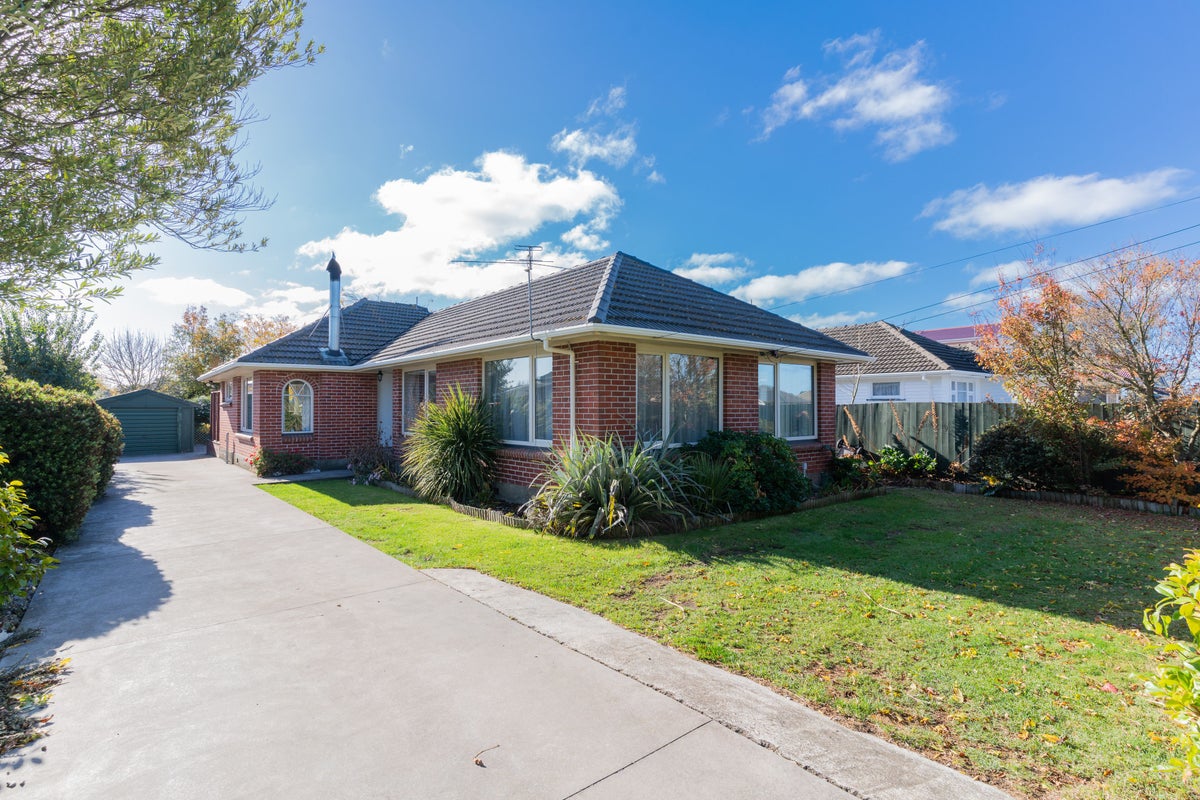 87 Briggs Road, Shirley, Christchurch - Carousel 1