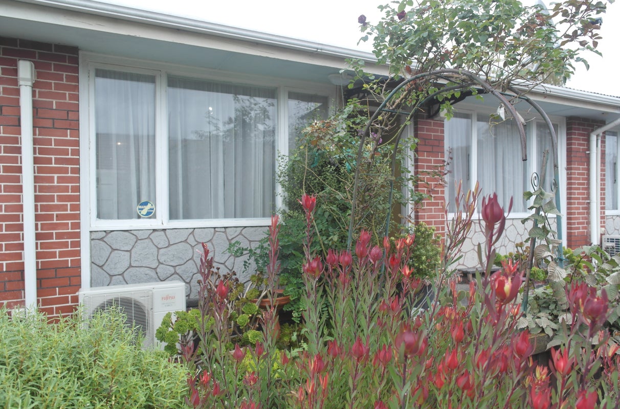 2/21 Trent Street, Linwood, Christchurch - Carousel 7