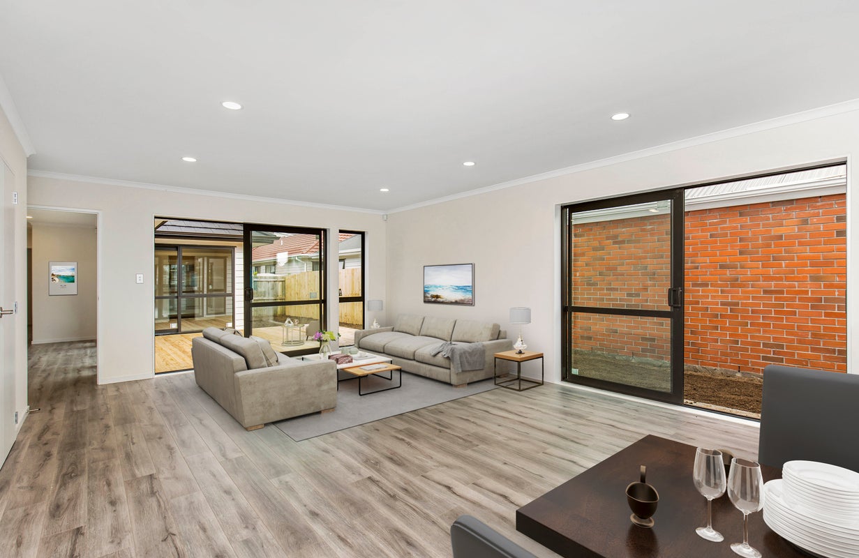 12 Amokura Avenue, Takanini, Auckland - Carousel 2