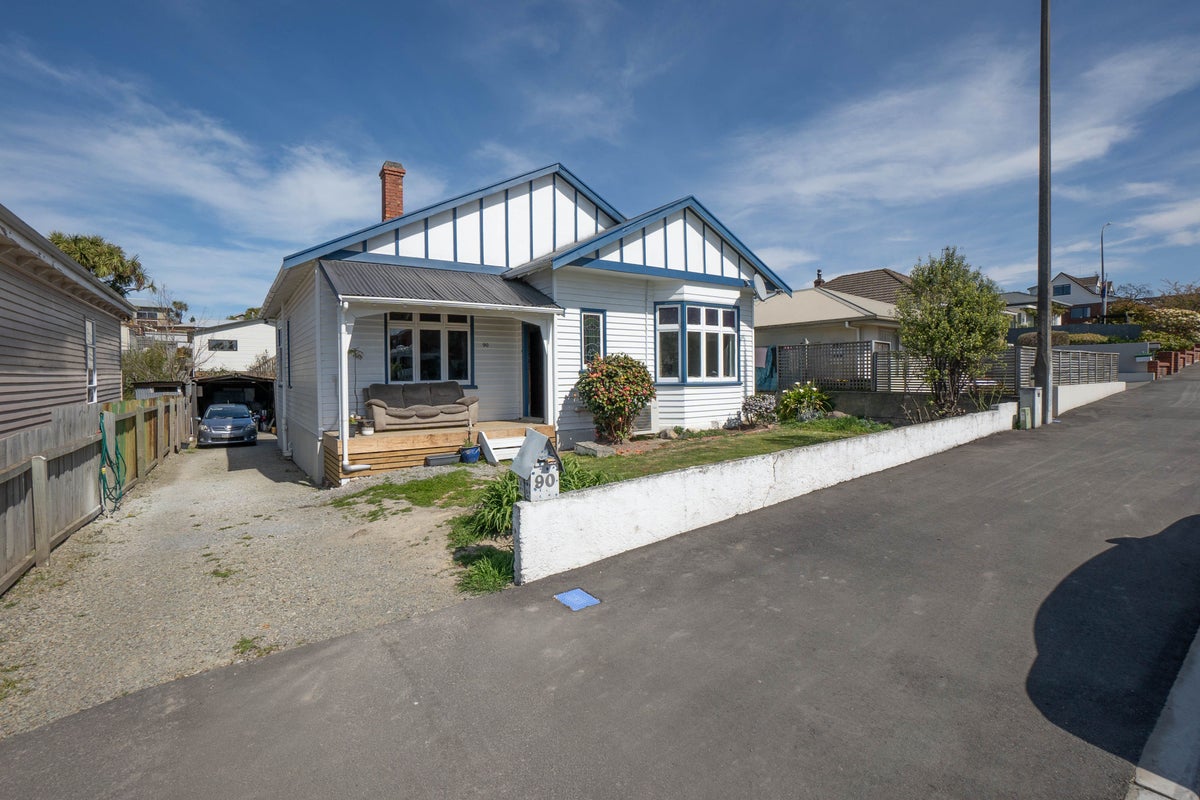 90 Arthur Street, Seaview, Timaru - Carousel 1