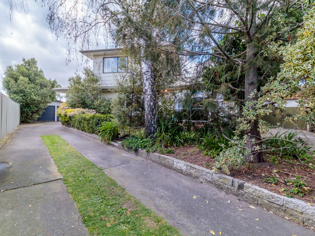 24 Montrose Street, Flaxmere, Hastings - Carousel 1