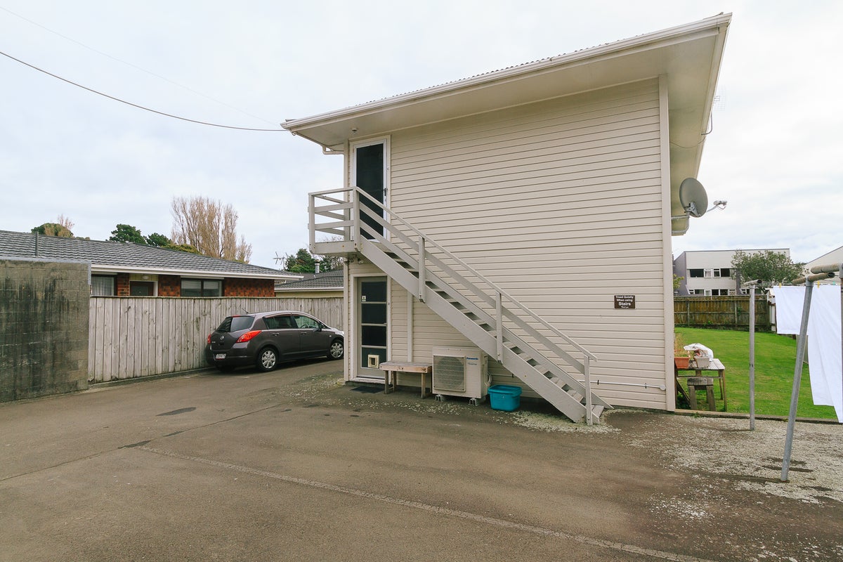 40C Leighton Avenue, Waiwhetu, Lower Hutt - Carousel 2