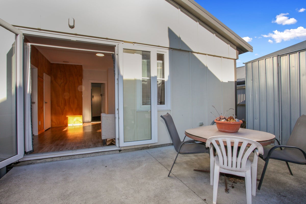 9 Poulson Street, Addington, Christchurch - Carousel 1
