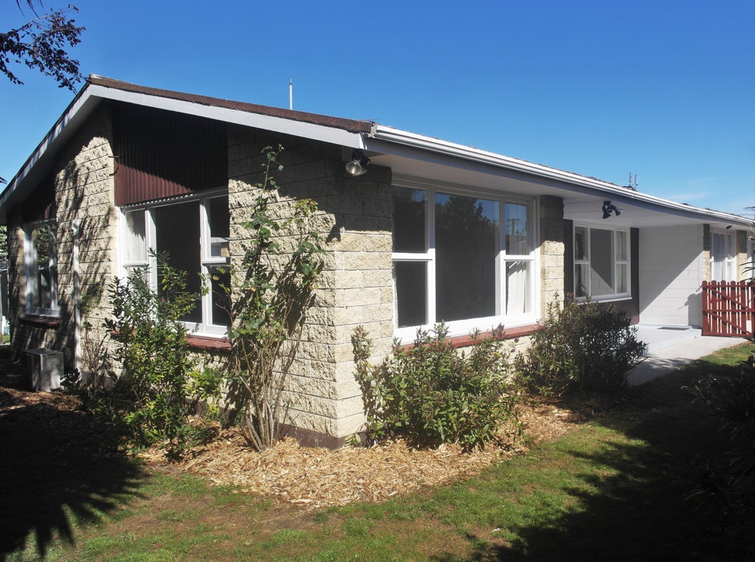 4/30 Geraldine Street, Edgeware, Christchurch - Carousel 1