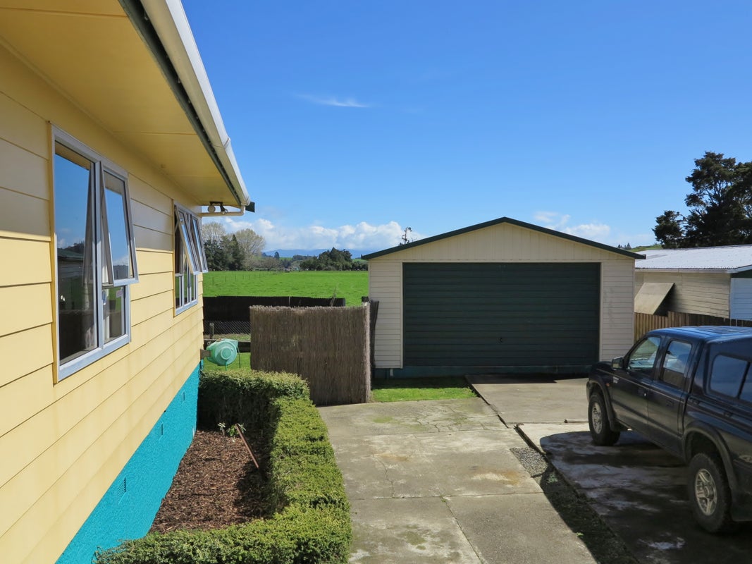 423 Glenview Road, Motupipi - Carousel 2
