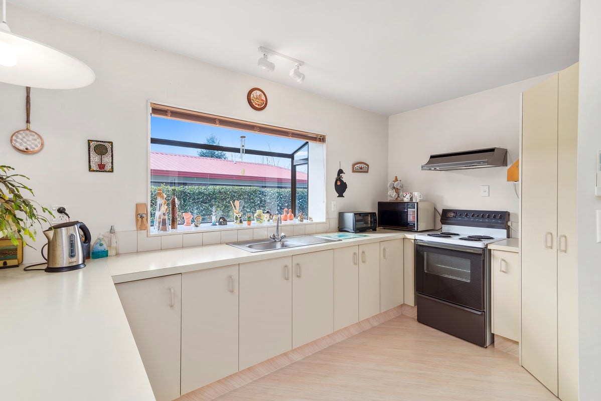 5A Gillam Crescent, Springfield, Rotorua - Carousel 2