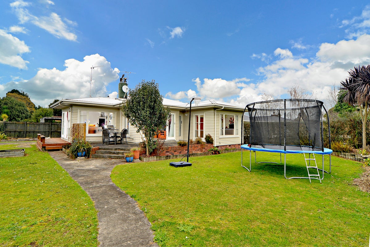 1/79 CLEVEDON RD, Papakura, Auckland - Carousel 2