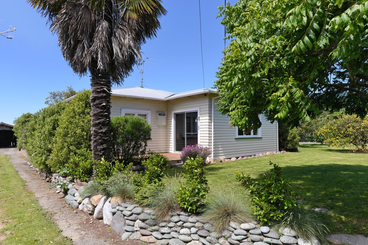 259 Ranzau Road, Hope, Richmond - Carousel 2