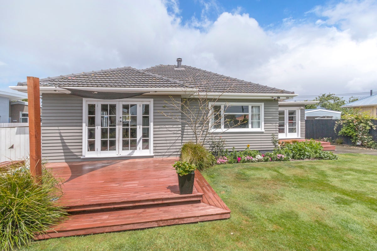 47 Rookwood Avenue, New Brighton, Christchurch - Carousel 2