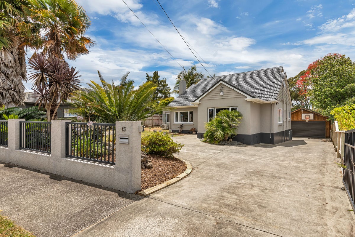 15 Lovatt Crescent, Kensington, Whangarei - Carousel 2