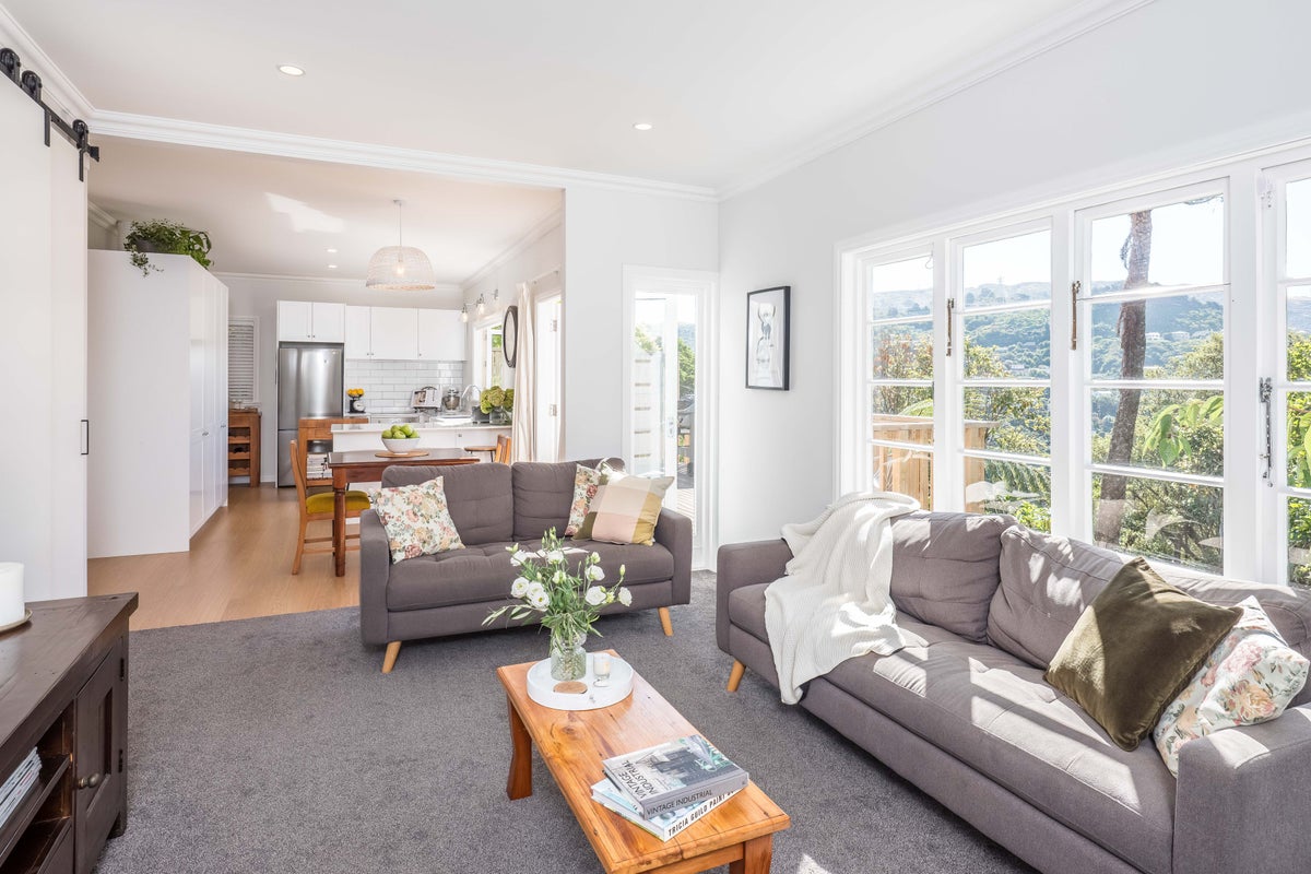 53 Mairangi Road, Wadestown, Wellington - Carousel 2