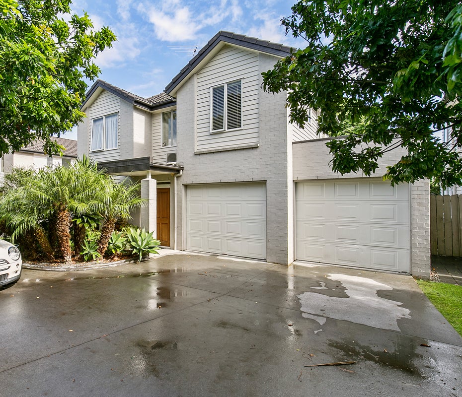 9 Ritchie Crescent, Takanini, Auckland - Carousel 1