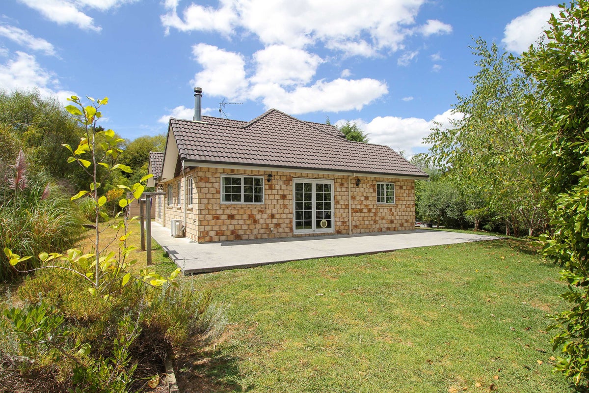 1292 Weranui Road, Silverdale - Carousel 22